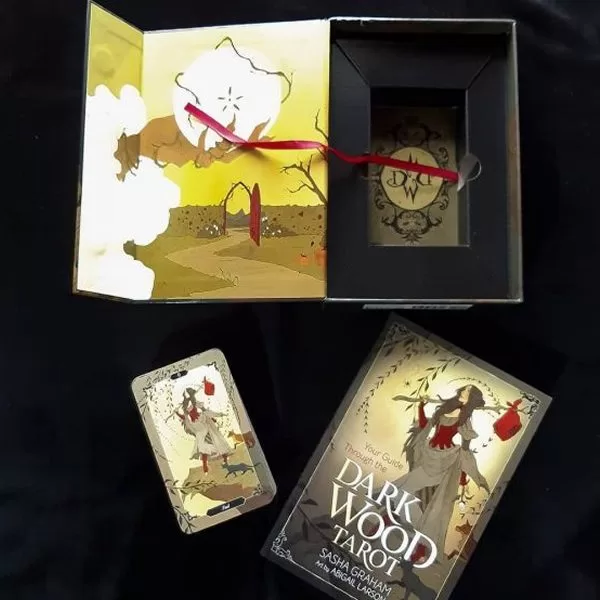 Dark Wood Tarot + libro - Sasha Graham 3 Dark Wood Tarot + libro - Sasha Graham - Imagen 3
